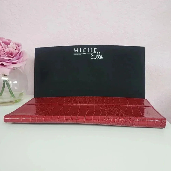 Miche Classic Ella Red Faux Leather Shell - Picture 3 of 3